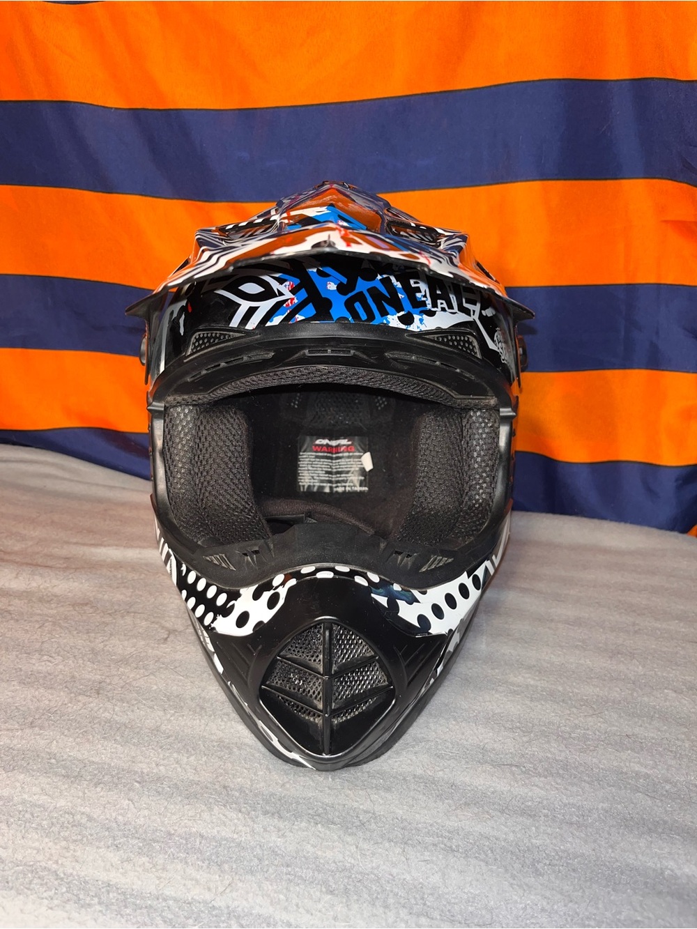 O’Neal Series 2 Helmet Motocross DOT youth Size small all over print - Picture 4 of 7